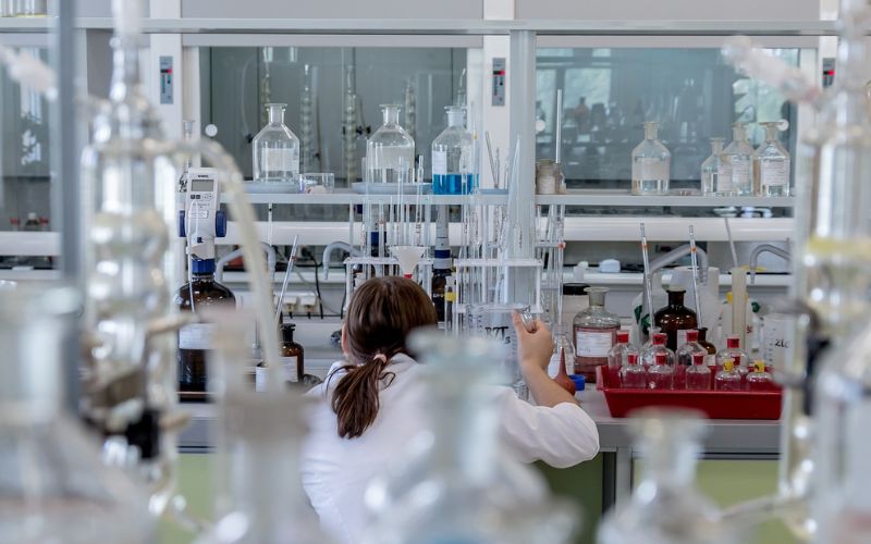 Lee más sobre el artículo ¿Qué hubiera pasado si no se hubiera desarrollado el análisis químico especializado en el sector agroalimentario?