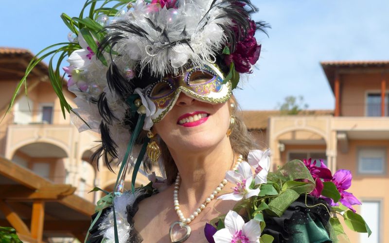 Lee más sobre el artículo ¿Qué hubiera pasado si no existieran los disfraces?